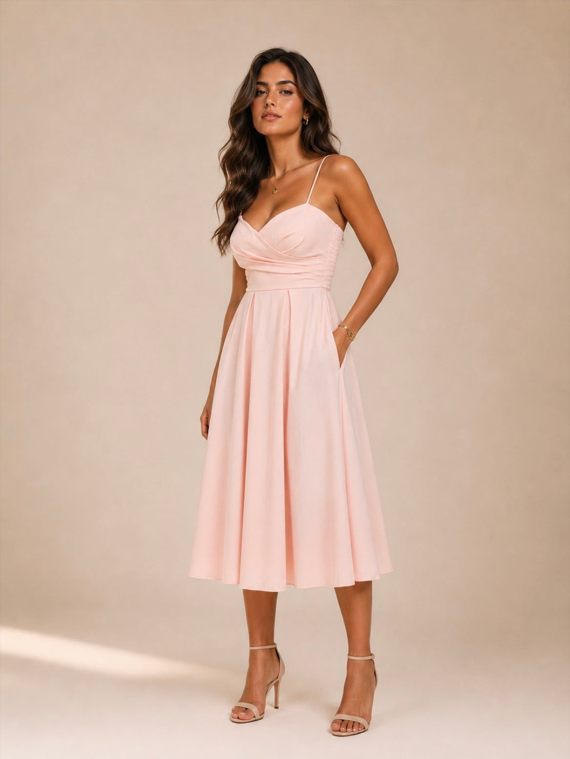 Robe Midi Cache-Cœur – Bretelles Fines